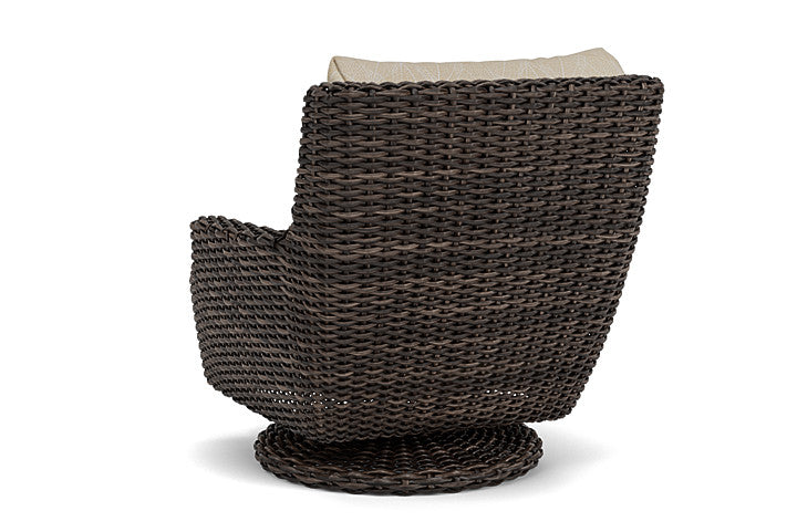 Lloyd Flanders Largo High Back Swivel Rocker Lounge Chair