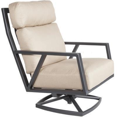 Aris Lounge Chair