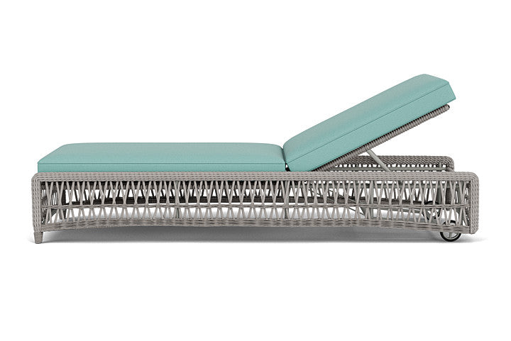 Lloyd Flanders Mackinac Chaise