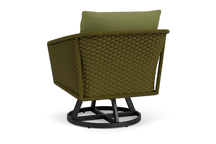 Lloyd Flanders Escape Swivel Lounge Chair