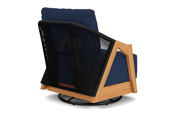 Lloyd Flanders Alpine Swivel Lounge Chair