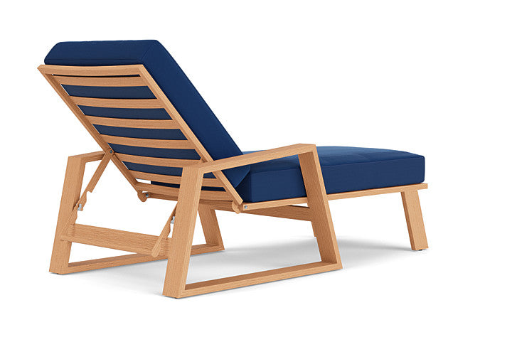 Lloyd Flanders Pursuit Pool Chaise