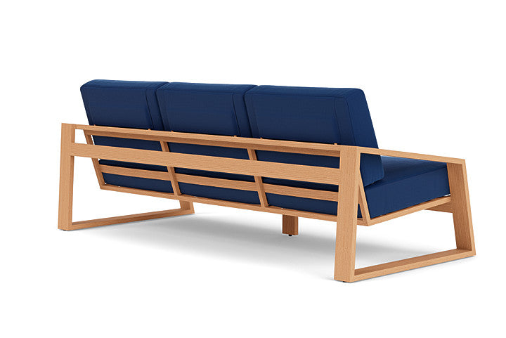 Lloyd Flanders Pursuit Sofa