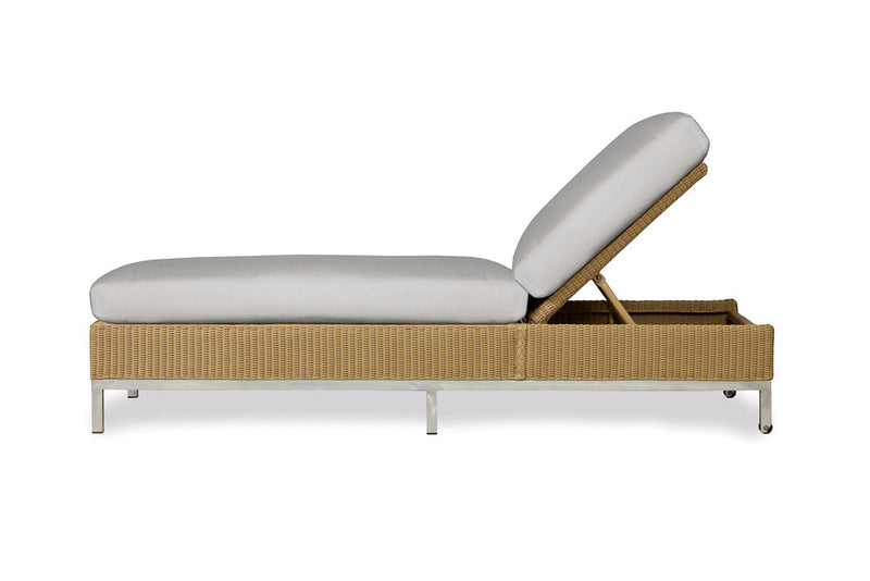 Lloyd Flanders Elements Chaise