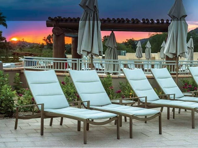 KOR Padded Sling Chaise Lounge