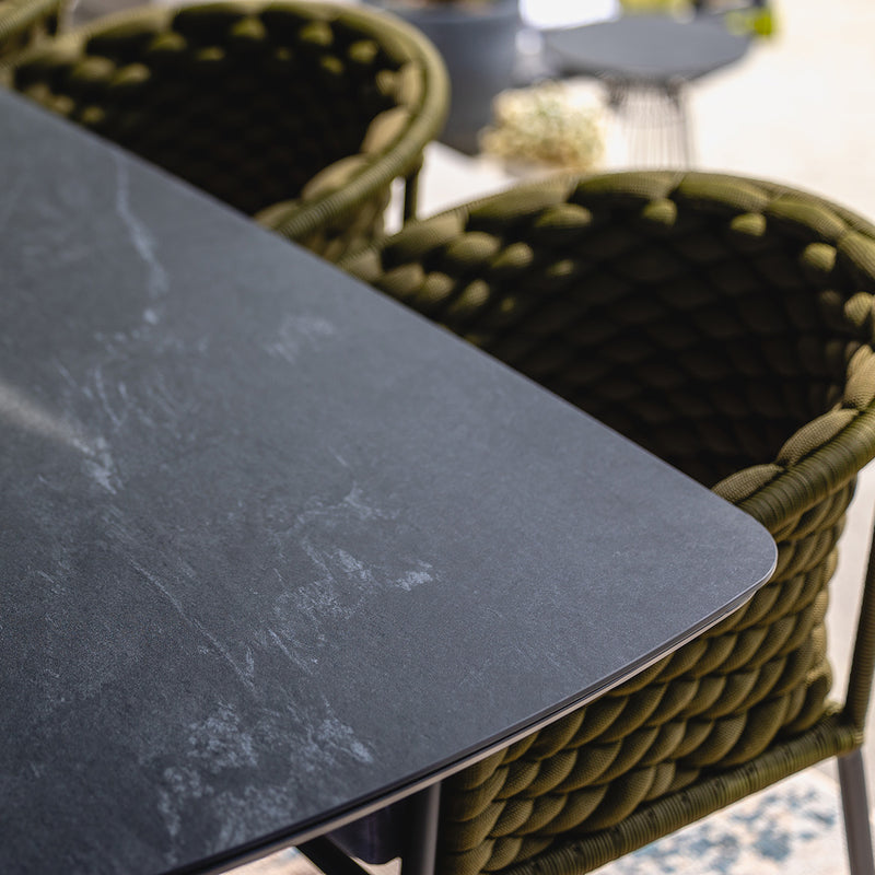 Lloyd Flanders Escape Patio Dining Set for 8