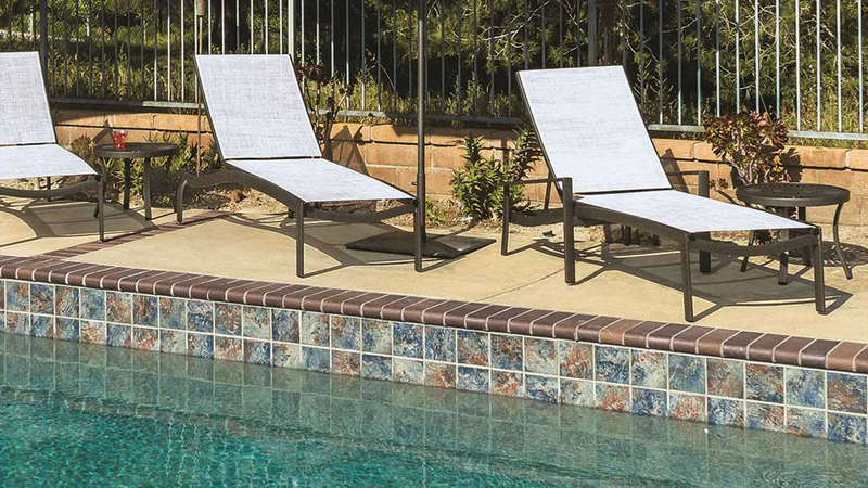 KOR Relaxed Sling Lounge Chair