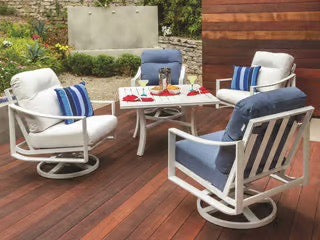 Tropitone Kenzo Cushion Swivel Action Lounger