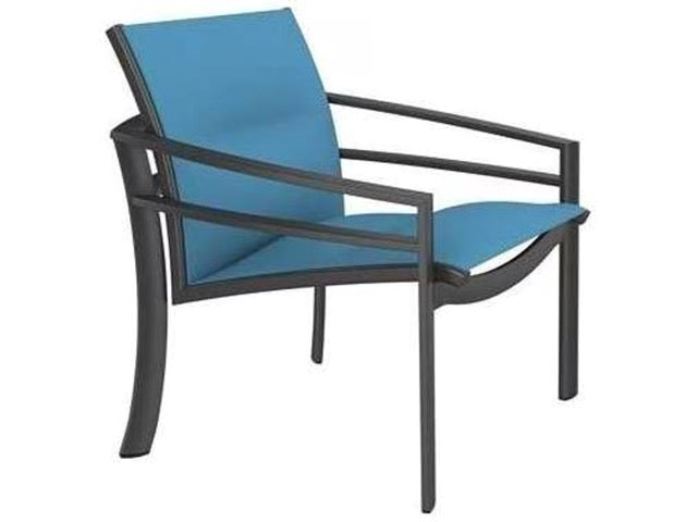 Tropitone KOR Padded Sling Lounge Chair