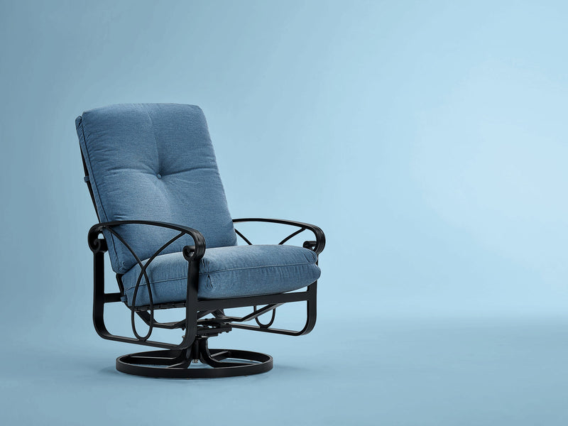 Palazzo Cushion Ultra Swivel Tilt Lounge Chair