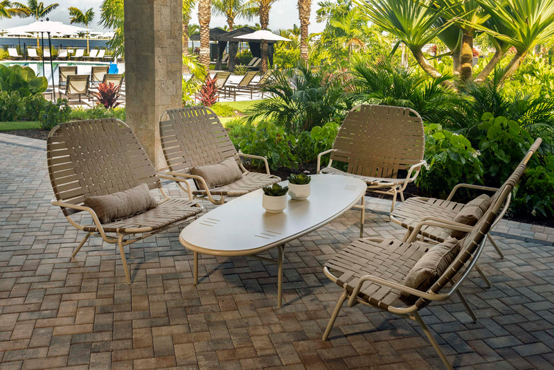 Oceans-Xtra Wide Lounge w/ Arms, Nesting(M8302A-O)