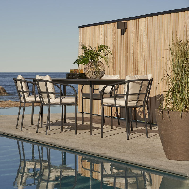 Skargaarden Salto Dining Table