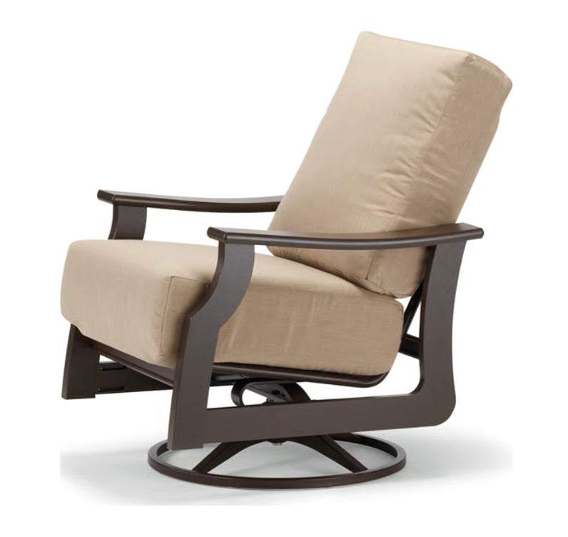 Luxury Backyard Entertainer Bundle