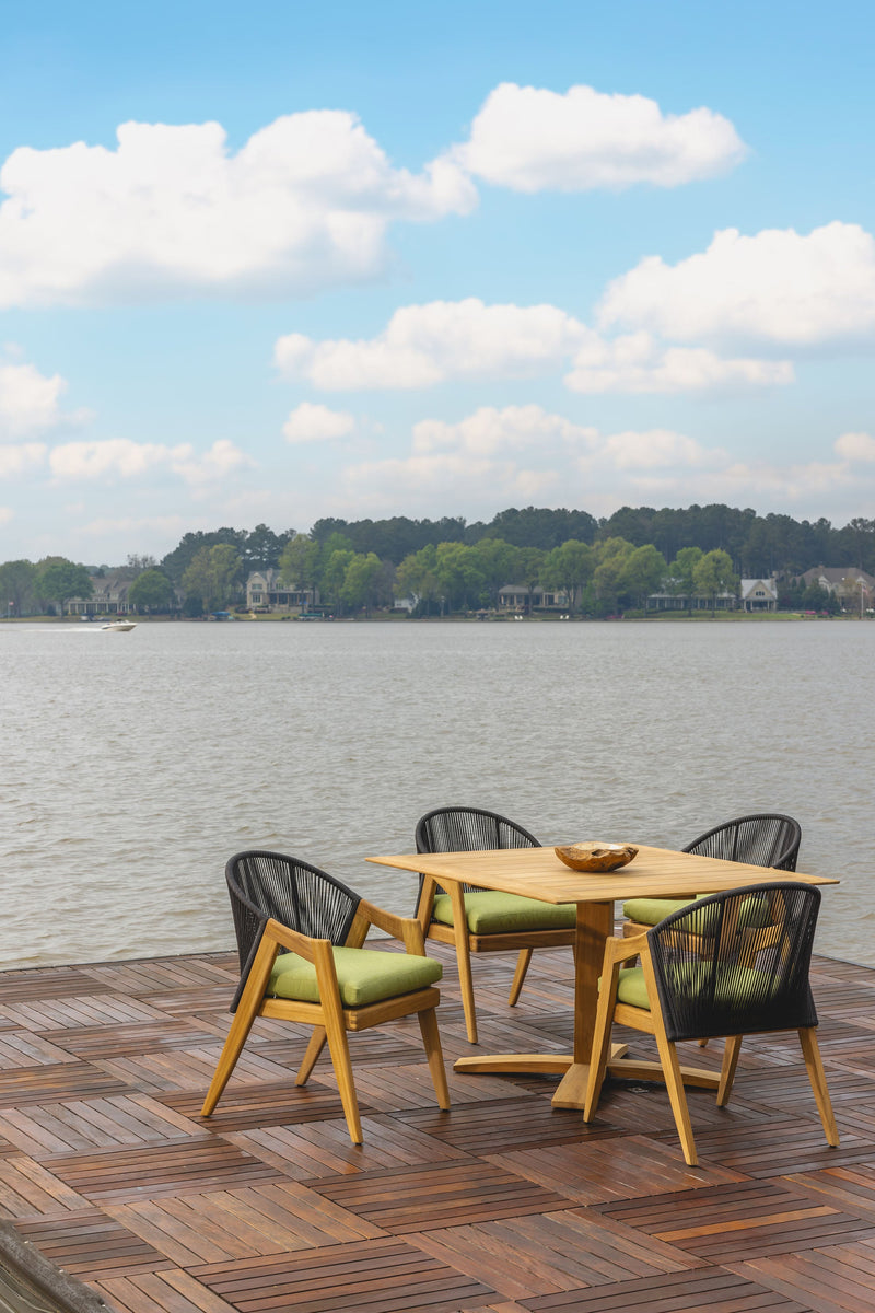 Lloyd Flanders Alpine 48" Pedestal Dining Table