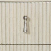 Bernhardt East Hampton Bachelor's Chest