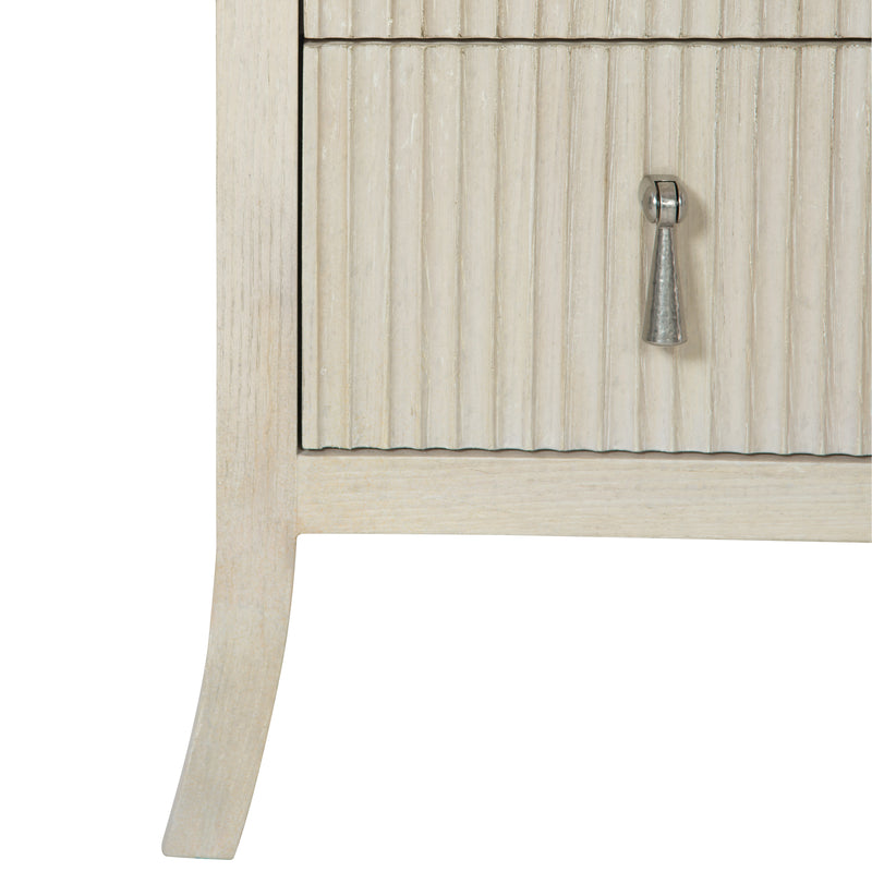 Bernhardt East Hampton Bachelor's Chest