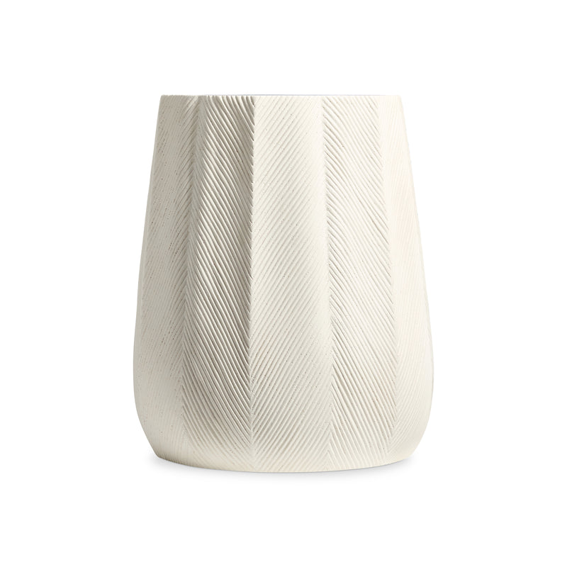 Bernhardt Grenada Round Drink Table